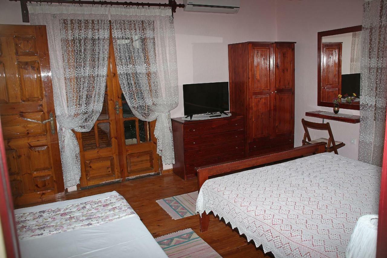 Villa Olga Prínos エクステリア 写真